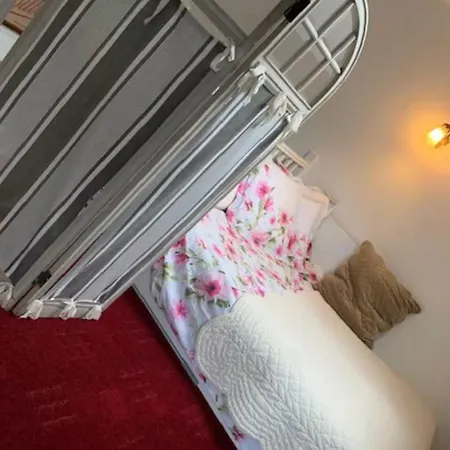 Vero Nocleg ze śniadaniem Contrexéville